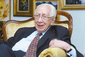 Foto de Dr. Ramón J. Velásquez